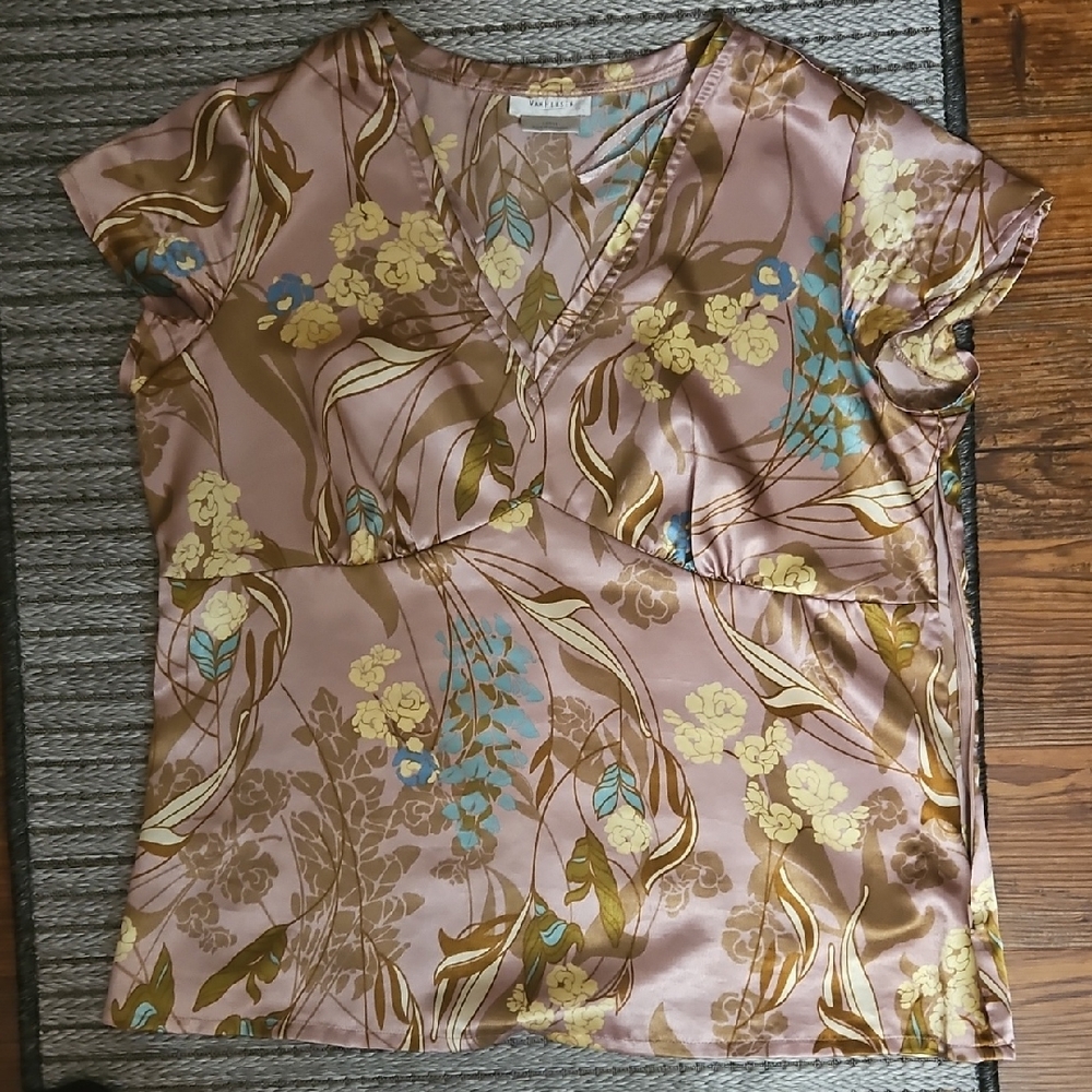 Van Heusen Pink Wrap Blouse with V-Neck and Short Sleeves